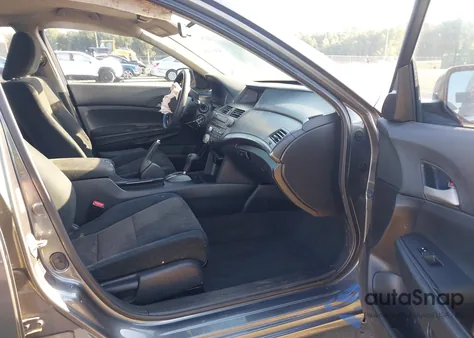 2009 Honda Accord 2.4 Lx from USA, damaged, VIN 1HGCP26389A176664